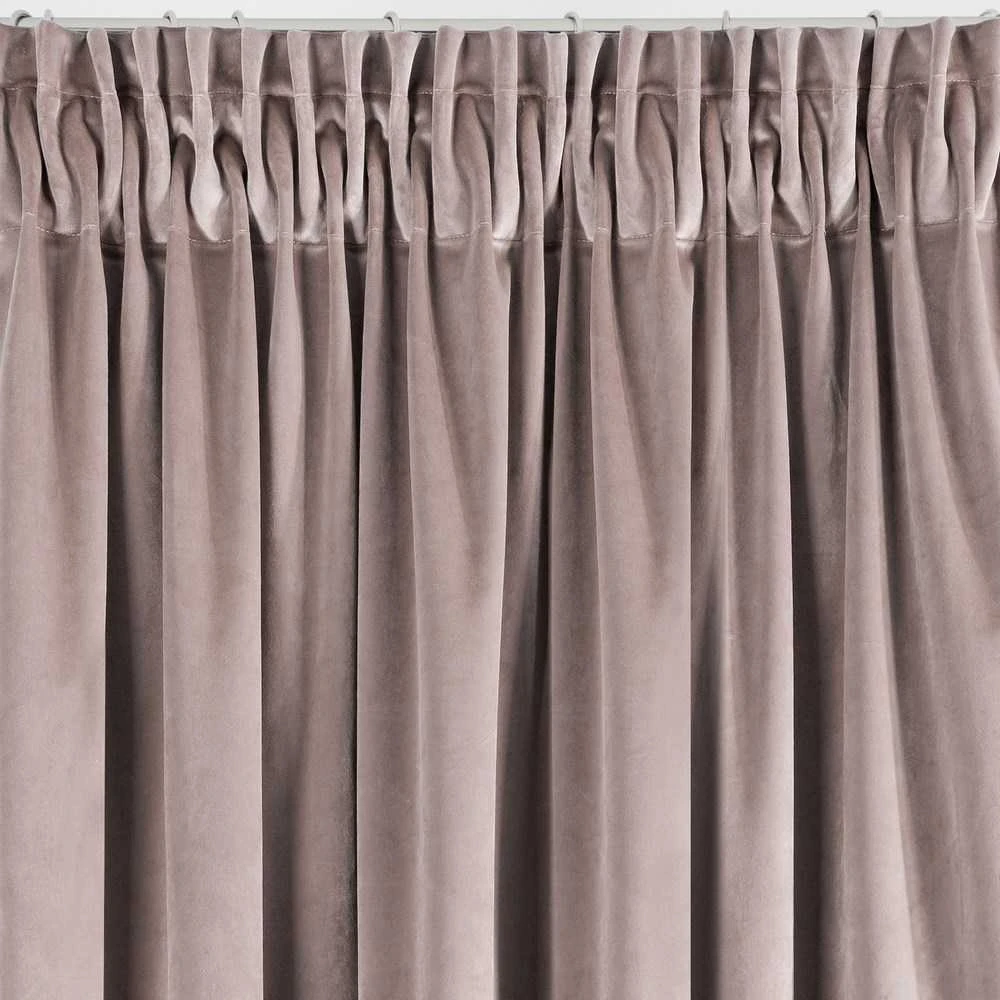 Naktinė užuolaida iš minkšto aksomo Eurofirany DIVA LINE RIA 140X270 cm, juosta/ tunelis/ kabliukai, 300 g/m2, spalva: pudrinė