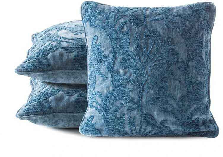 Mėlynos veliūrinės pagalvėlės 45x45 su ornamentais