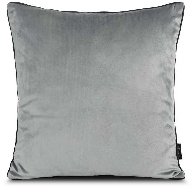 Šviesiai pilka aksominė dekoratyvinė pagalvė 45x45 cm