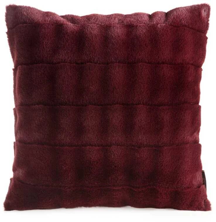 Bordo spalvos kailinė dekoratyvinė pagalvė 45x45