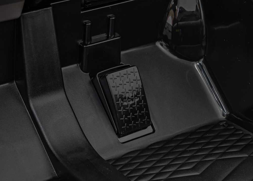 RAMIZ Elektromobilis Bentley Bacalar juodas 3+