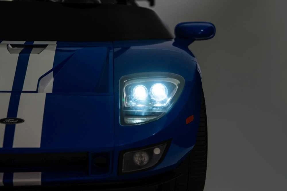 Elektromobilis Ford GT, Mėlyna