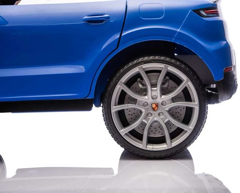 Mėlyna Elektromobilis Porsche Cayenne, Mėlyna