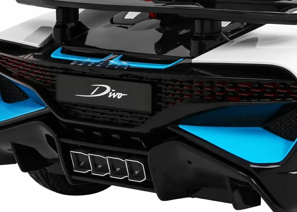 Ramiz Elektromobilis Bugatti Divo, Baltas