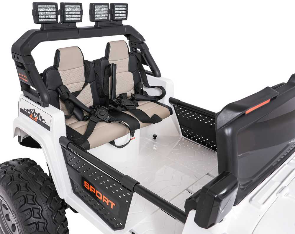 Keičiamo dydžio Extreme Sport 4x4 visureigis Baltas