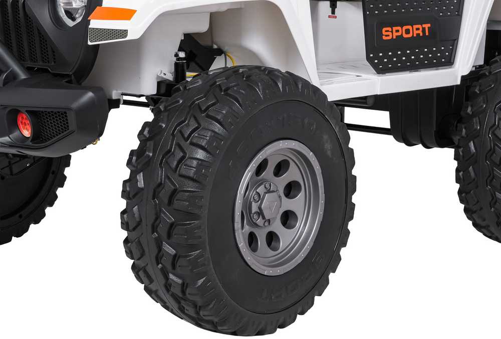 Keičiamo dydžio Extreme Sport 4x4 visureigis Baltas