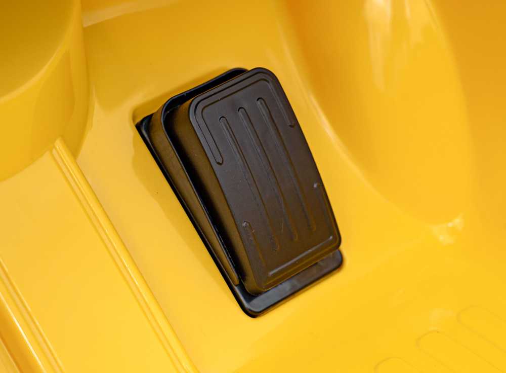 Ramiz Sp. z o.o. Elektromobilis Ford Ranger LIFT, Geltona
