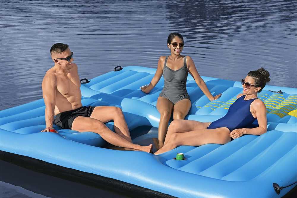 HYDRO-Force Island + Slide 376x311cm BestWay