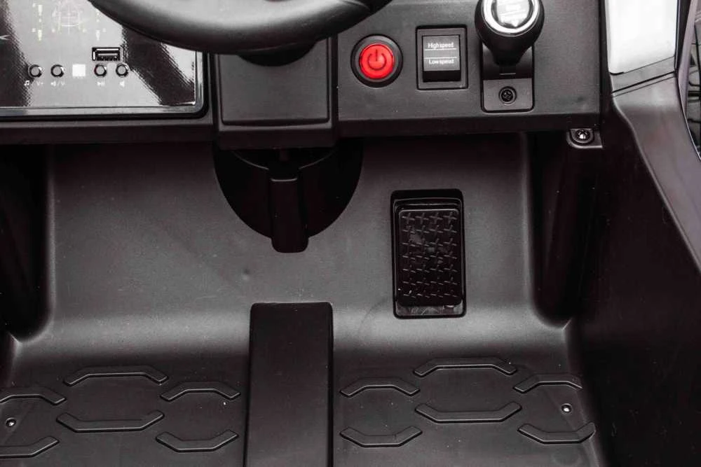 Elektrinis Buggy Kawasaki TERYX KRX1000, Pilkas