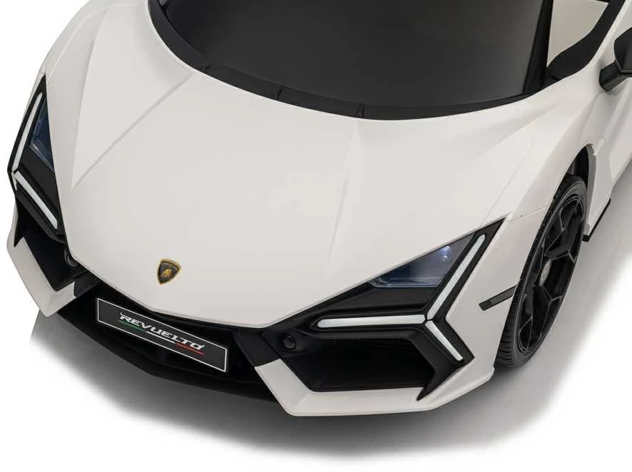 Elektromobilis Lamborghini Revuelto, Baltas