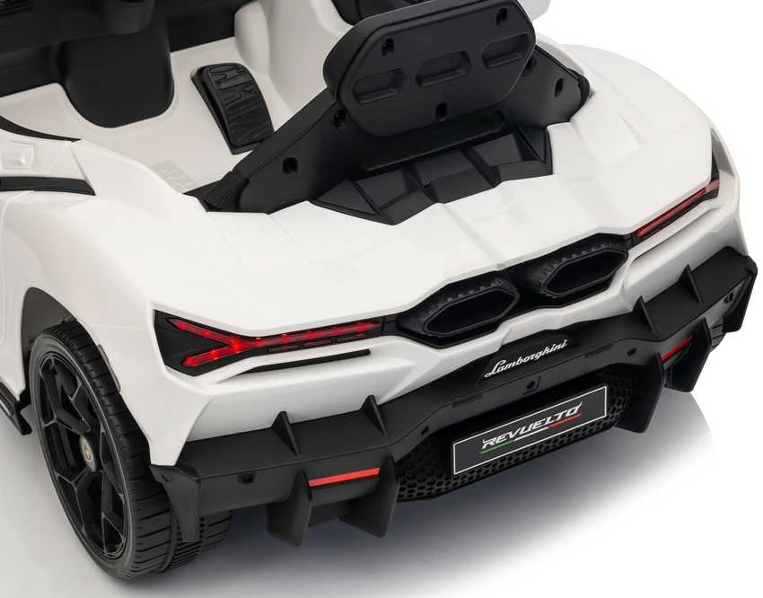 Elektromobilis Lamborghini Revuelto, Baltas