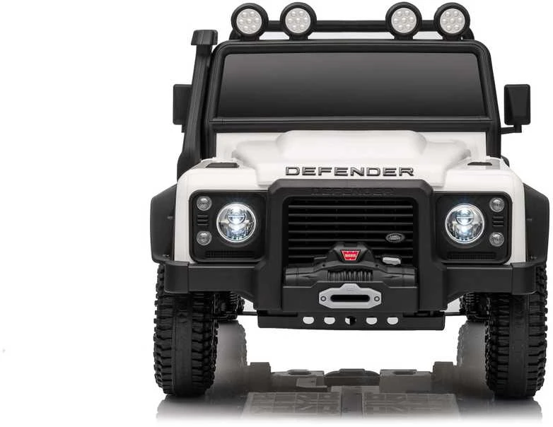 Elektromobilis Land Rover Defender 110 SVX Concept, Baltas