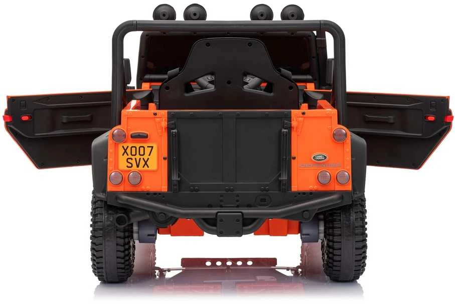 Elektromobilis Land Rover Defender 110 SVX Concept, Oranžinis