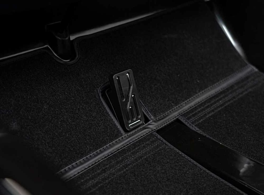 Mercedes Benz G63 AMG XXL 24V 4x200W