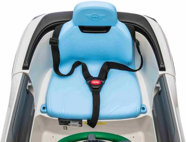 Elektromobilis Mini Concept Aceman, Baltas
