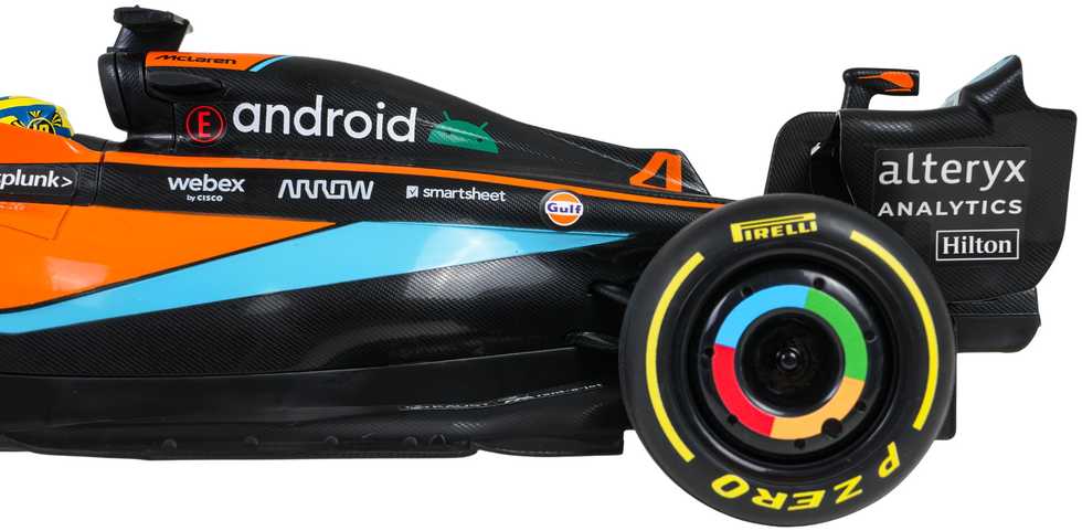 RASTAR R/C 1:12 McLaren F1 MCL36