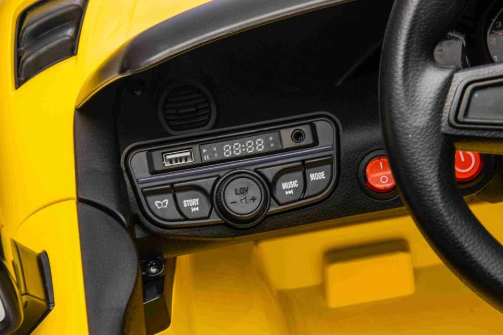 Roger Elektromobilis Porsche Spyder RS 718 geltonas