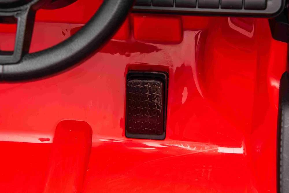 Ramiz Elektromobilis Porsche Spyder RS 718, Raudona