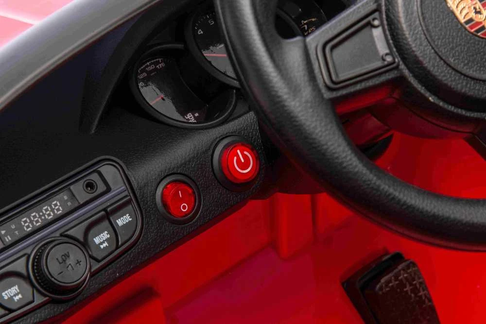 Elektromobilis Porsche 718 MP4, Raudona