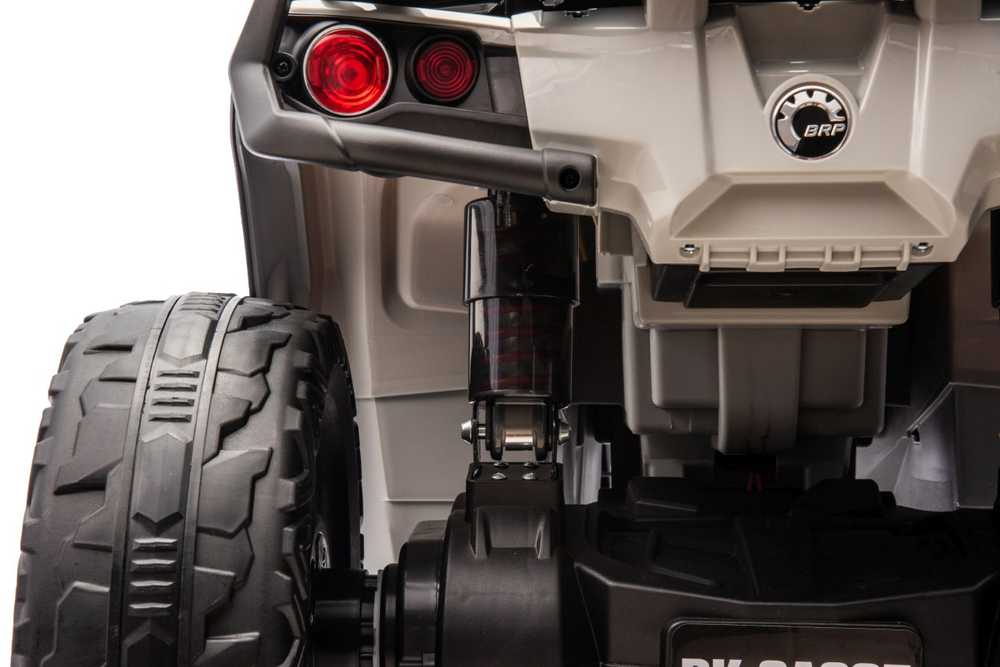 Quad Can Am Outlander ATV Pilka