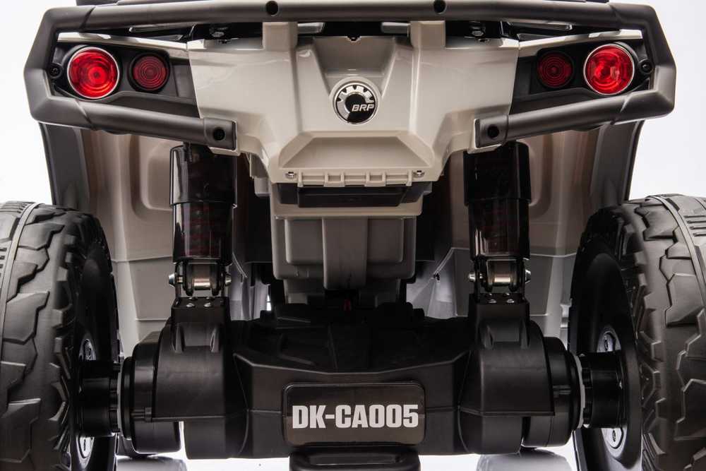 Quad Can Am Outlander ATV Pilka