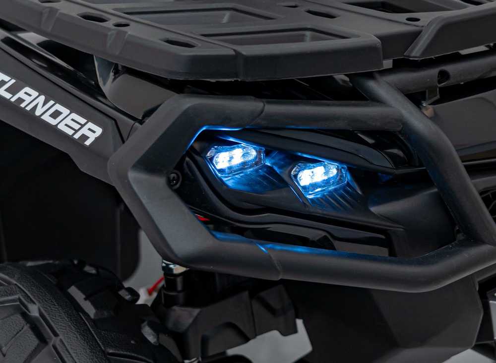Quad Can Am Outlander ATV Juodas