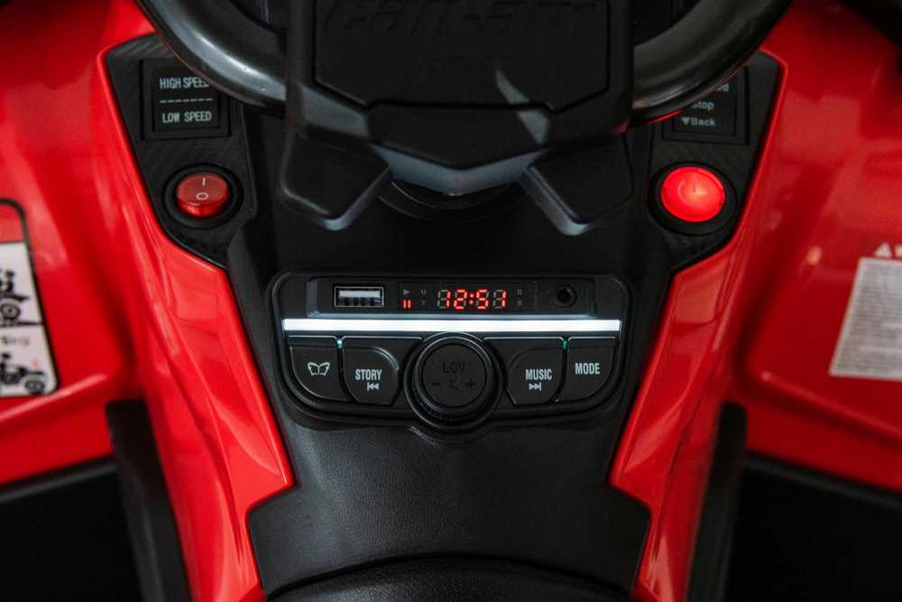 Quad Can Am Outlander ATV Raudona