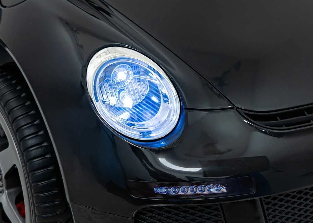 Elektromobilis RUF CTR3, Juodas