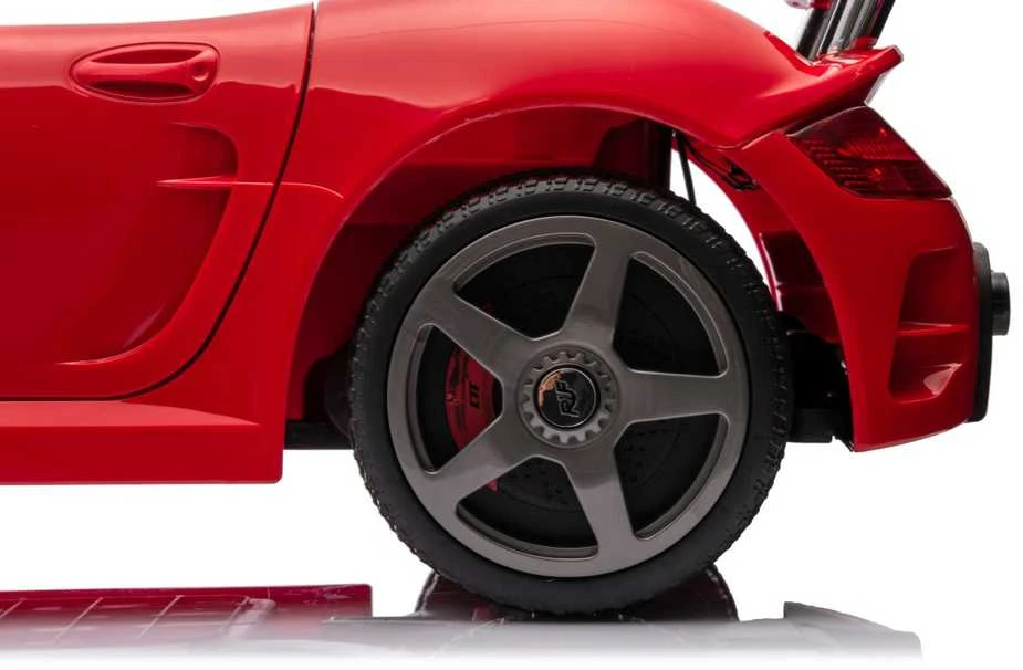 Elektromobilis RUF CTR3, Raudona