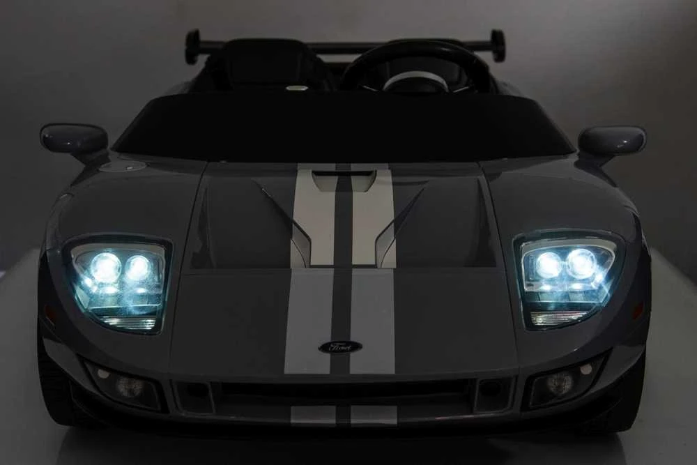 Elektromobilis Ford GT, Pilkas