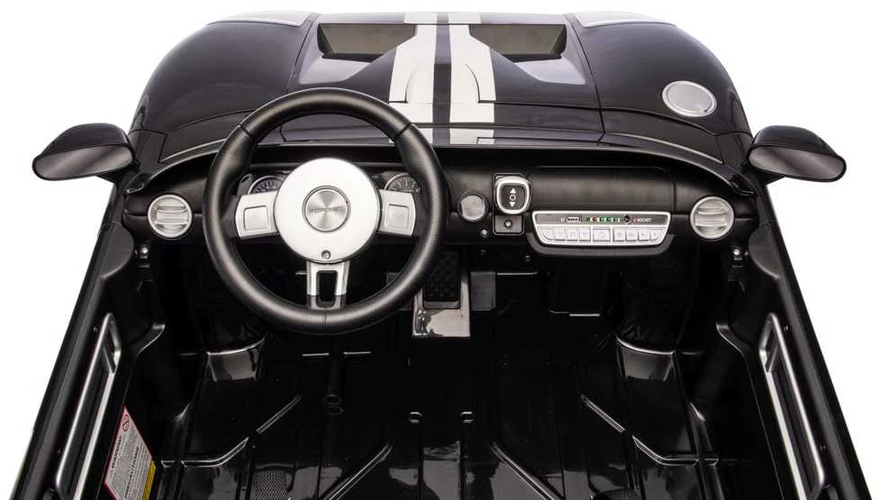 Elektromobilis Ford GT, Juodas