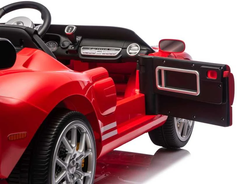 Elektromobilis Ford GT, Raudona