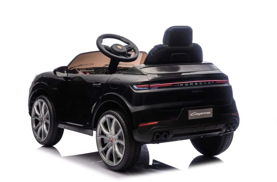 Elektromobilis Porsche Cayenne, Juodas
