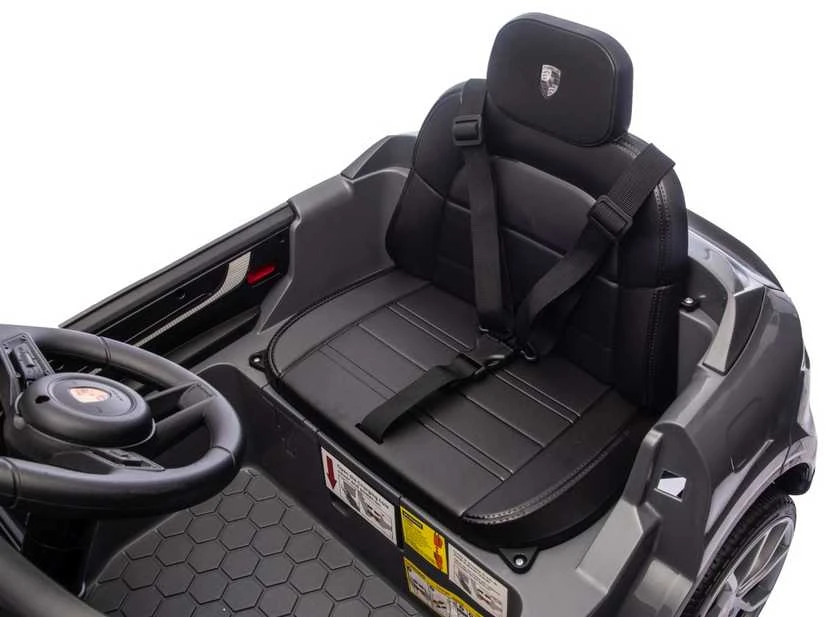 Elektromobilis Porsche Cayenne, Juodas