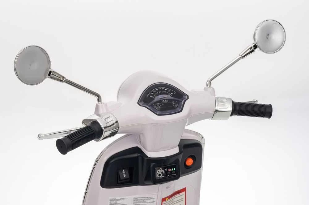 Elektrinis motoroleris Vespa ROMA, Baltas