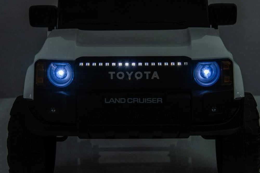 Ramiz Elektromobilis Toyota Land Cruiser PRADO, Baltas