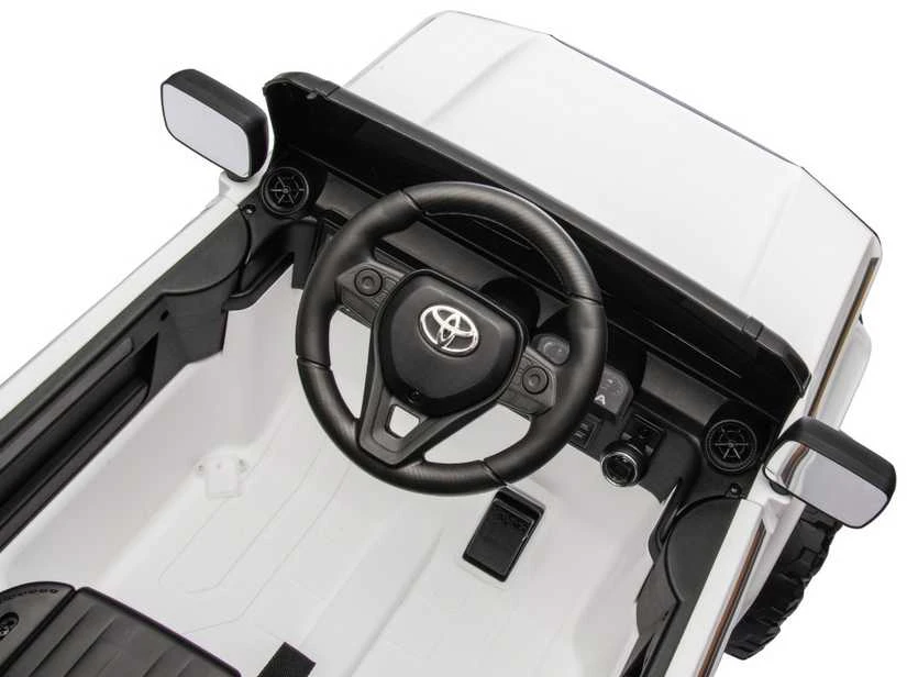 Ramiz Elektromobilis Toyota Land Cruiser PRADO, Baltas