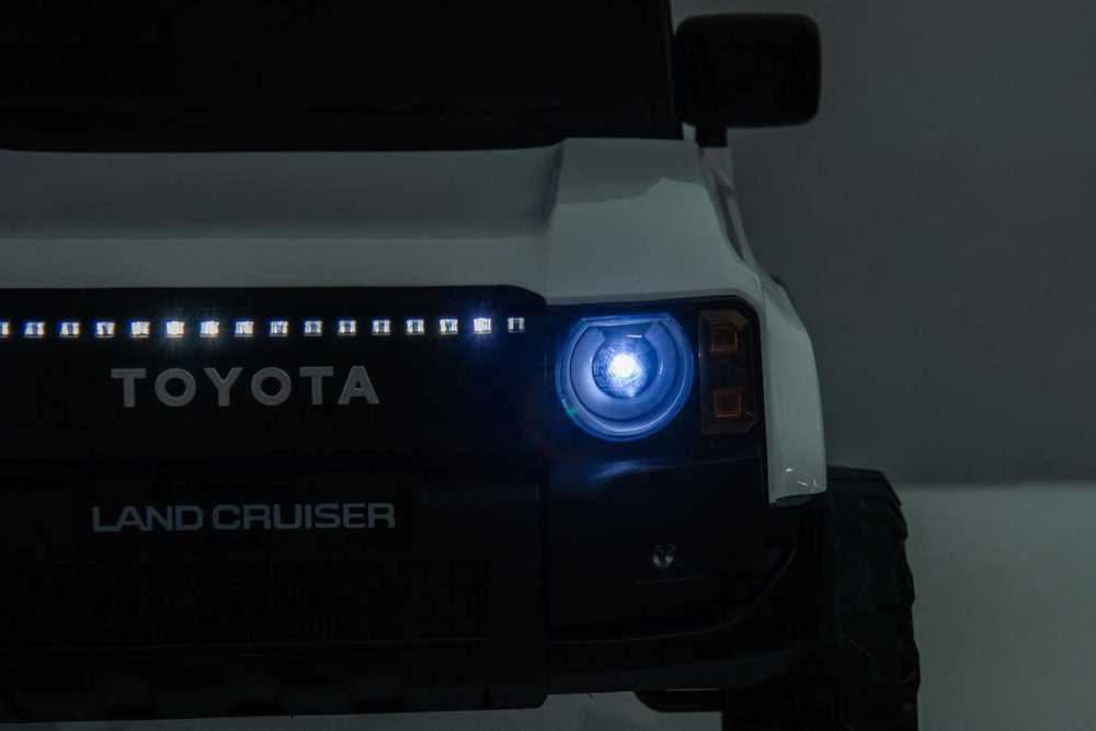 Ramiz Elektromobilis Toyota Land Cruiser PRADO, Baltas