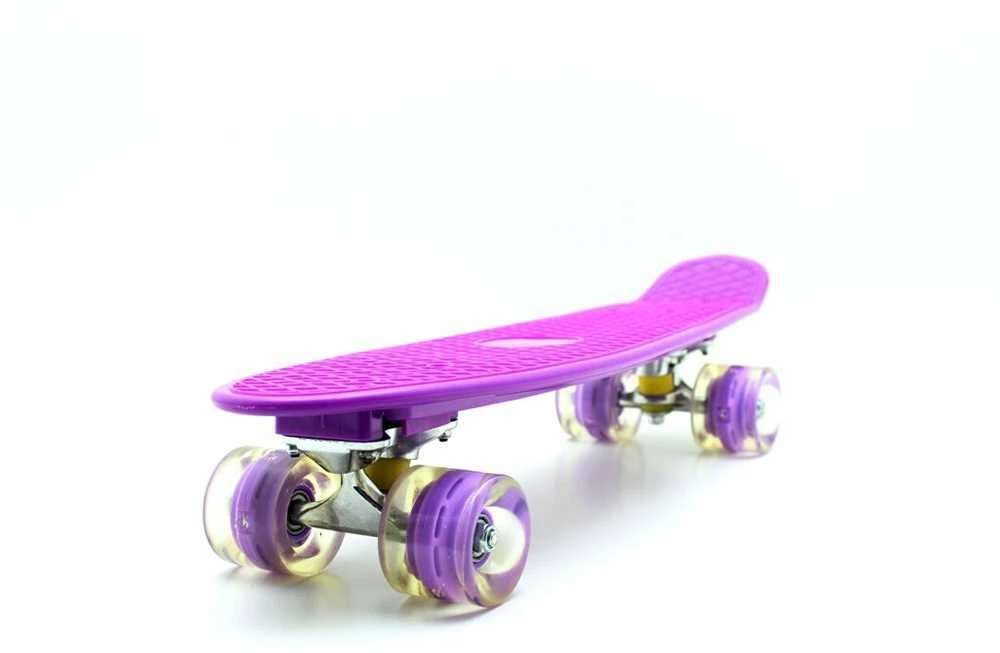 Riedlentė Pennyboard 58cm su šviečiančiais ratukais