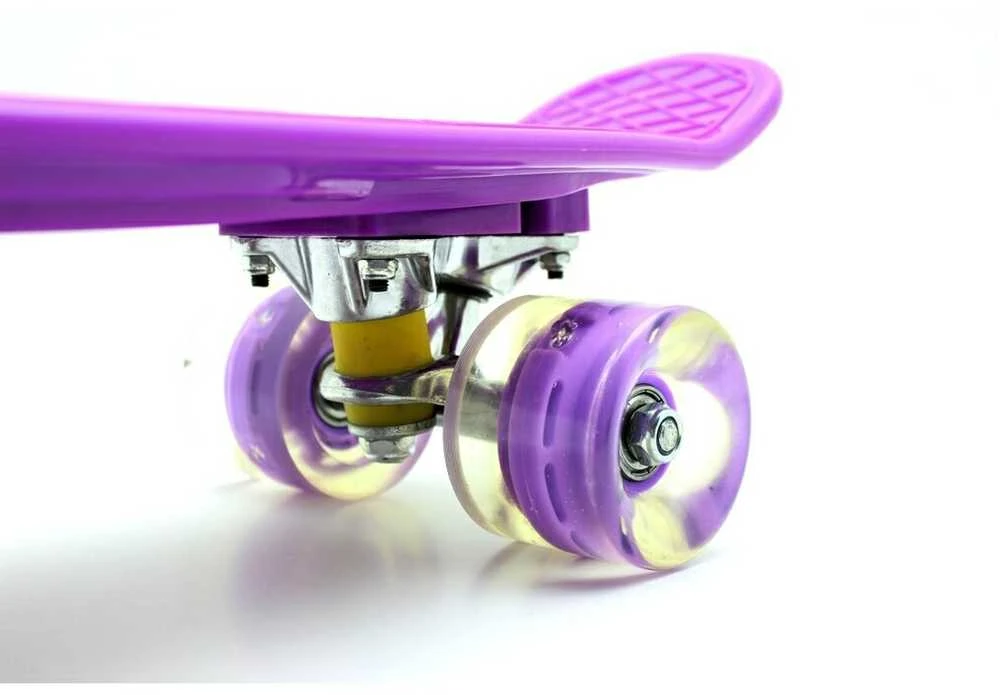 Riedlentė Pennyboard 58cm su šviečiančiais ratukais