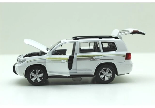 Toyota Land Cruiser, Spalva: Juoda