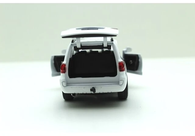 Toyota Land Cruiser, Spalva: Juoda