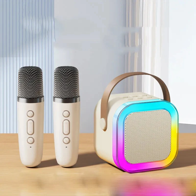 Mini karaokės aparatas vaikams ir suaugusiems su 2 belaidžiais mikrofonais
