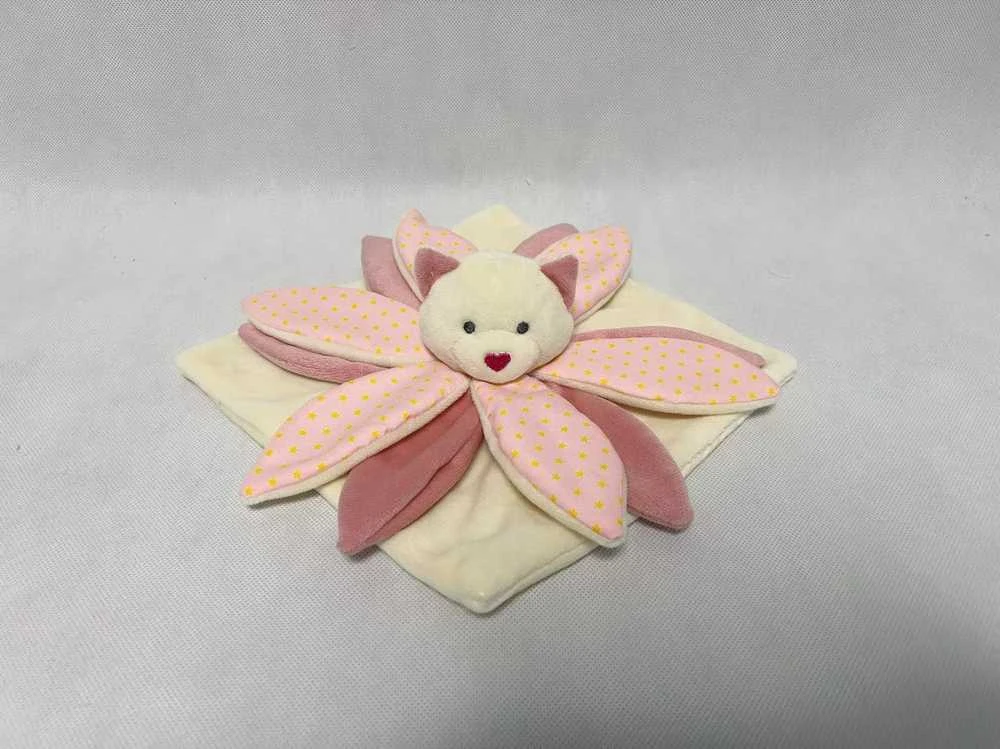 Tulilo AXIOM 9426 Minkštas meškiukas rožinis su širdies pirštu 25x25 cm