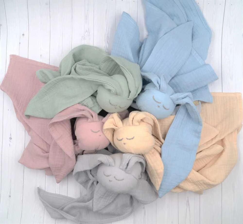 BABY 01081 Muslino sauskelnės Hug Me Bunny pilka