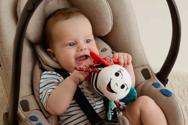 Dumel BALIBAZOO BB 82393 Kontrastinis pakabukas Bee Majka