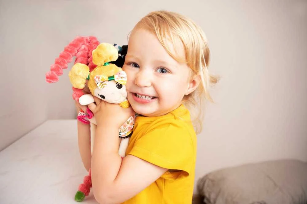 Mom's Care Laura mamos priežiūros minkšta skuduro lėlė ZA4493