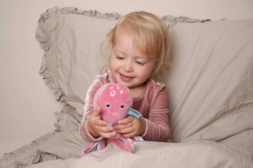 Mom's Care „Hencz Toys Tari Pilkas“ aštuonkojų pakabukas
