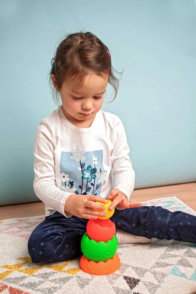 Hencz Toys HENCZ 814 kontrasto sensorinė piramidė