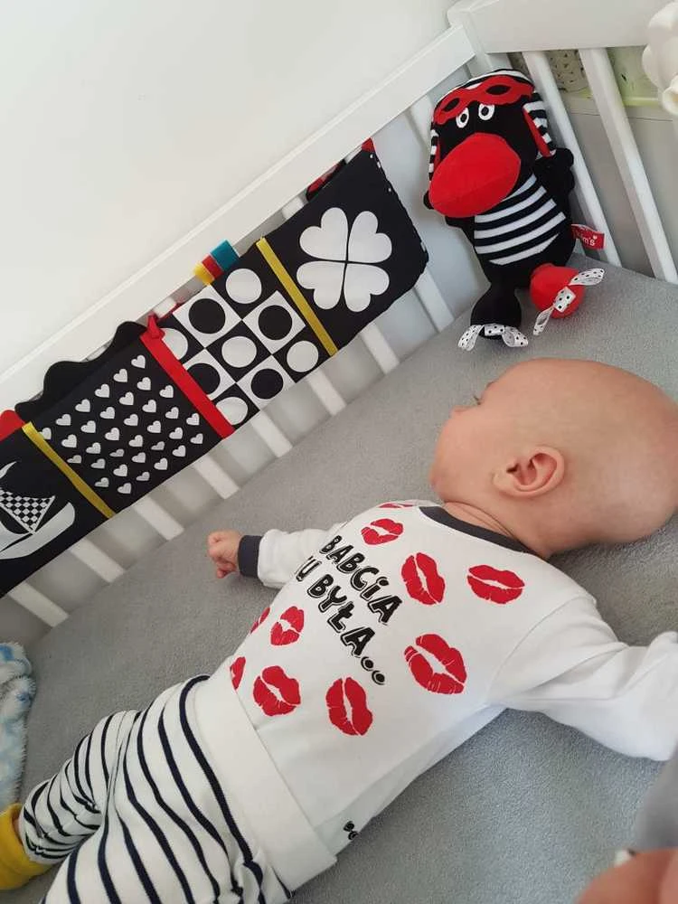 Mom's Care HENCZ 944 Lovelės knyga